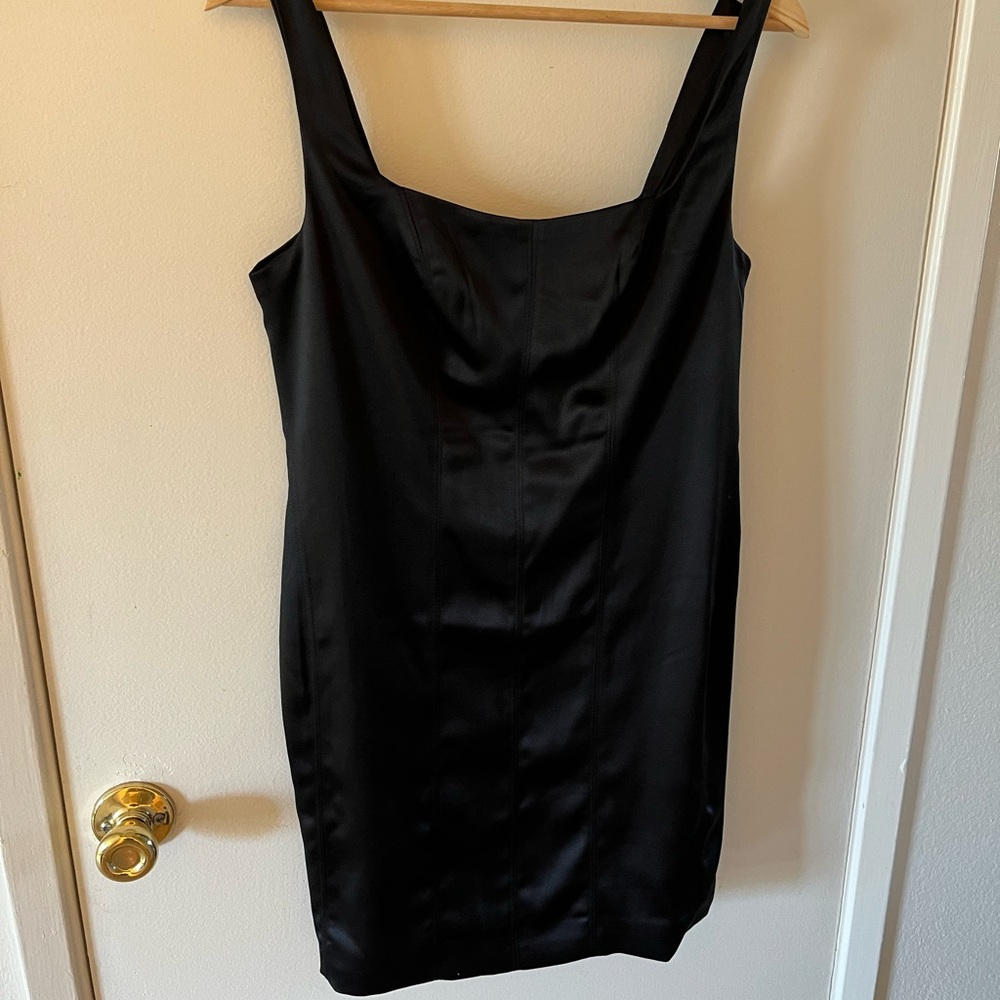 House of Harlow 1960 Elegant Black Satin Mini Dress